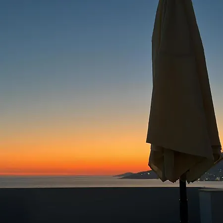 Grand Blue Lux Apartment Sarande